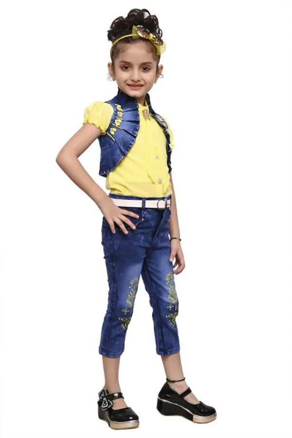 Value_Creation_Girls_Party(Festive)_T-shirt,_Jeans,_Jacket