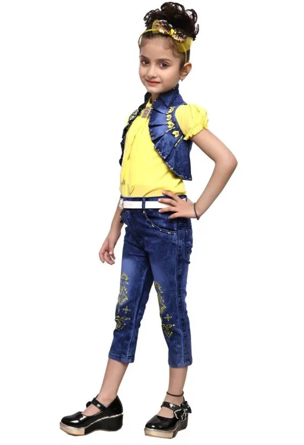Value_Creation_Girls_Party(Festive)_T-shirt,_Jeans,_Jacket