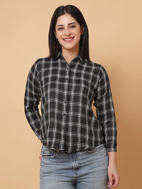 Value_Creation_Checked_Spread_Collar_Casual_Shirt_for_Women