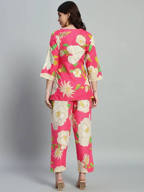 Value_Creation_FloralTunic_Pant_Co-ords_Set_For_Women