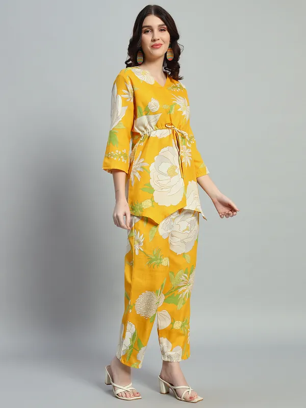 Value_Creation_FloralTunic_Pant_Co-ords_Set_For_Women