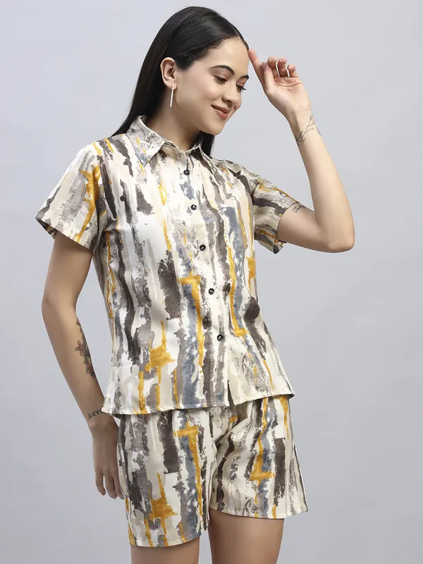 Value_Creation_Shirt_&_Shorts_Western_Set_For_Women