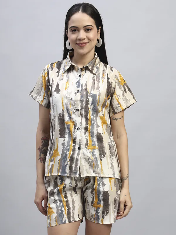 Value_Creation_Shirt_&_Shorts_Western_Set_For_Women
