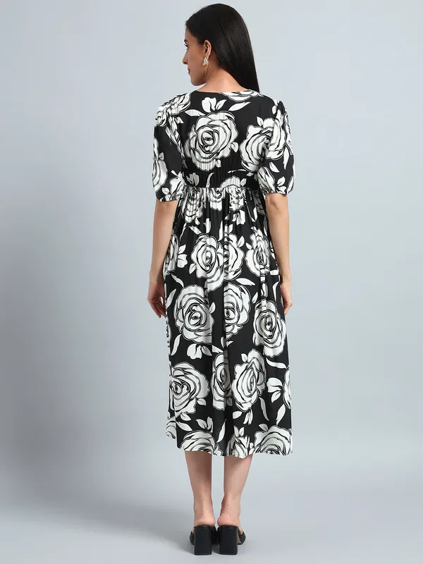 VALUE_CREATION_Floral_Print_Puff_Sleeve_Fit_&_Flare_One-Piece_Dress