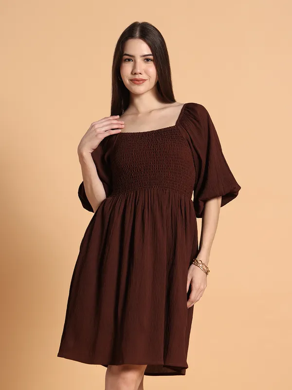 VALUE_CREATION_Puff_Sleeve_Crepe_Dress