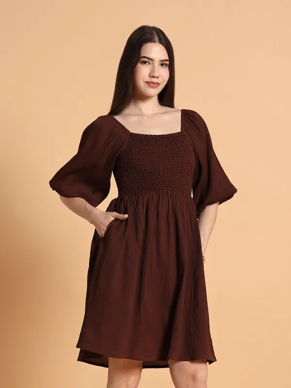 VALUE_CREATION_Puff_Sleeve_Crepe_Dress