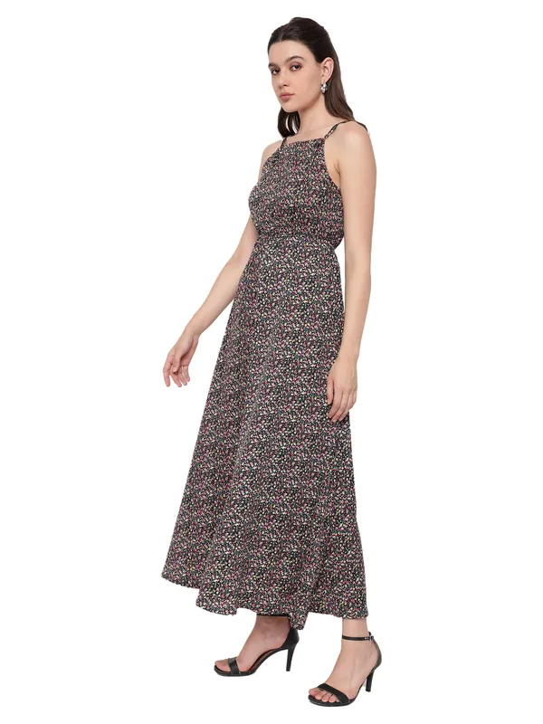 VALUE_CREATION_Floral_Print_Off-Shoulder_Crepe_A-Line_Maxi_Dress