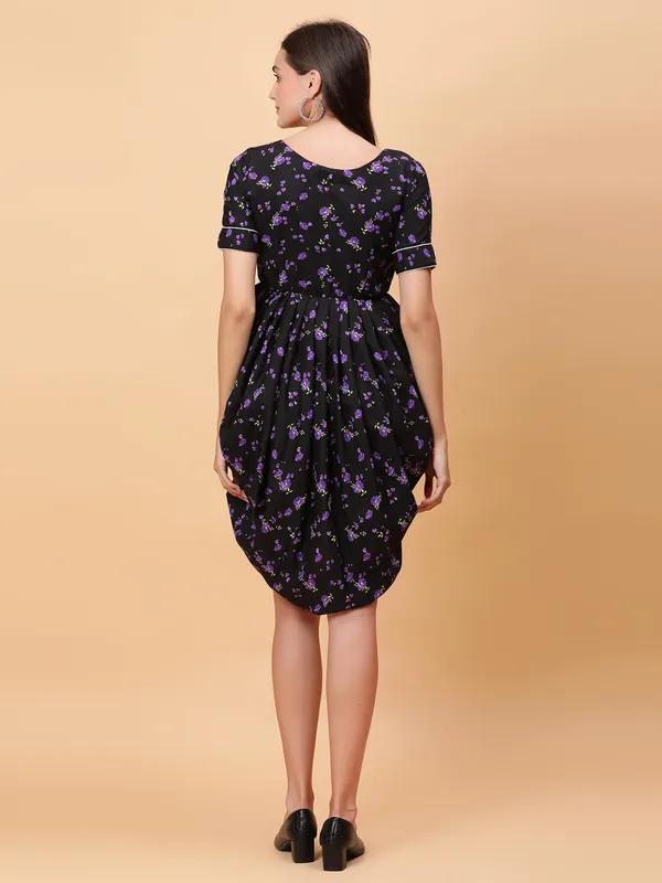 VALUE_CREATION_Floral_Print_Crepe_A-Line_Dress