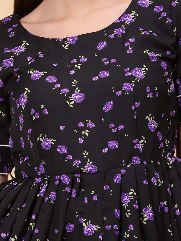 VALUE_CREATION_Floral_Print_Crepe_A-Line_Dress