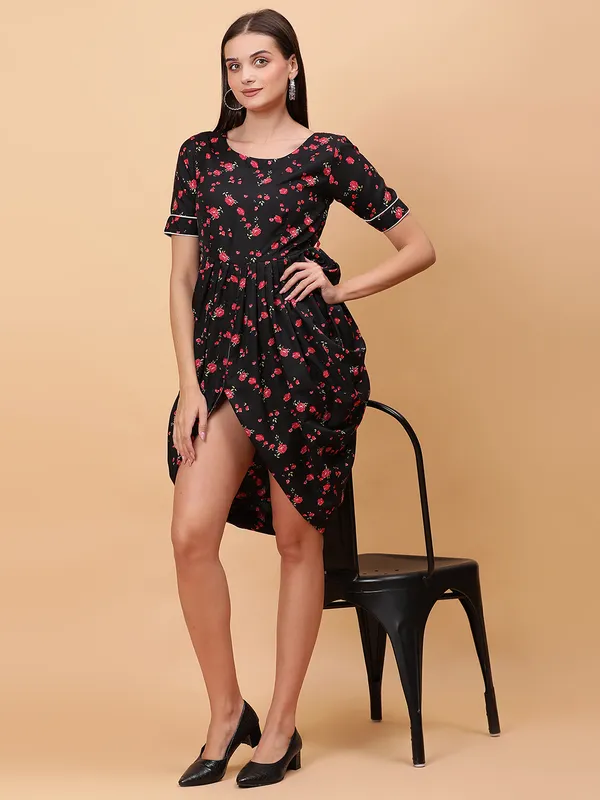 VALUE_CREATION_Printed_Round_neck_Neck_Empire_Dress