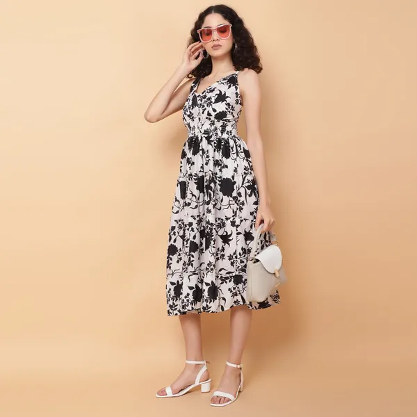 VALUE_CREATION_Floral_Print_Crepe_A-Line_Dress
