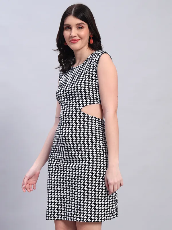 VALUE_CREATION_Print_Off-Shoulder_A-Line_Dress