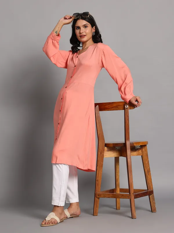 VALUE_CREATION_V-Neck_Kurti