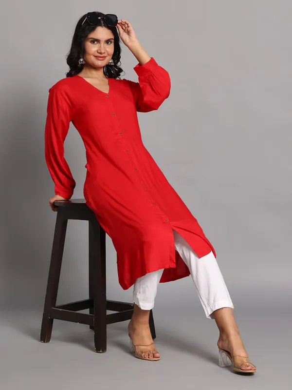 VALUE_CREATION_V-Neck_Kurti