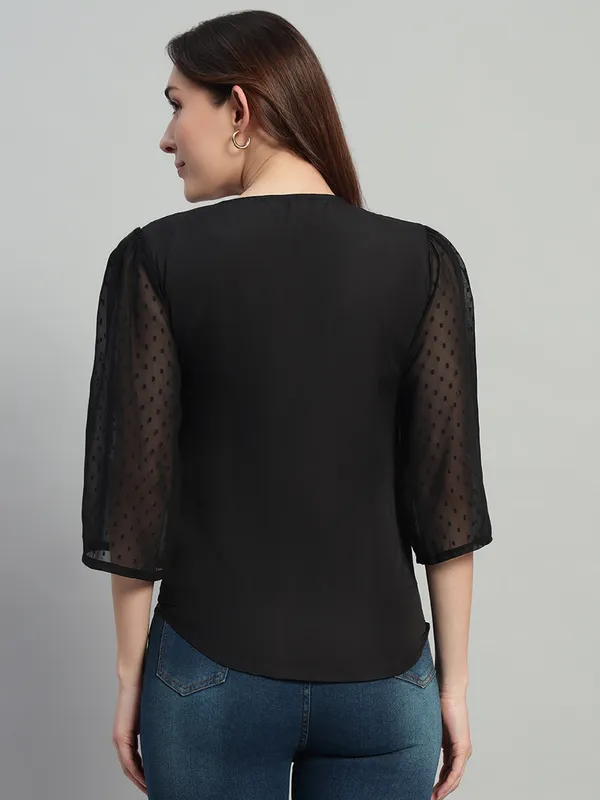 VALUE_CREATION_Georgette_Peplum_V-Neck_Top