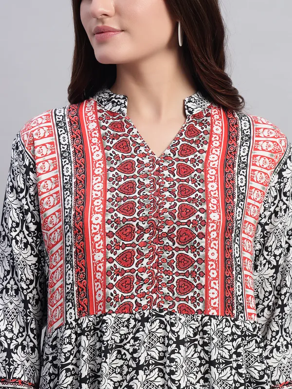 VALUE_CREATION_Floral_Print_Mandarin_Collar_Kurti