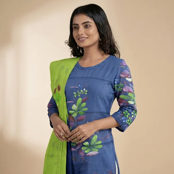 Blue_And_Green_Cotton_Premium_And_Elegant_Kurta_Set_For_Women