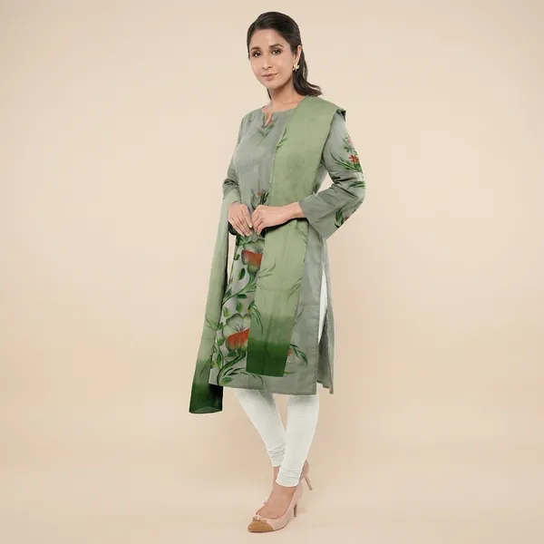 Green_Cotton_Premium_And_Elegant_Kurta_With_Dupatta_For_Women