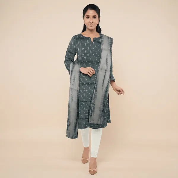 Grey_Cotton_Premium_And_Elegant_Kurta_With_Dupatta_For_Women