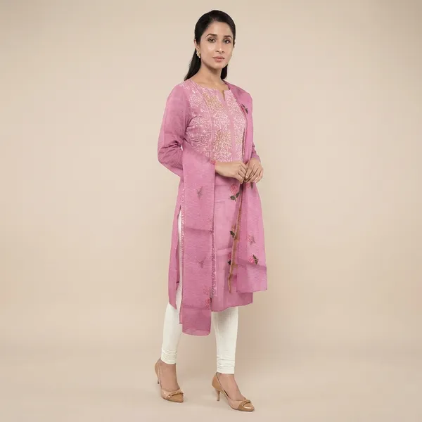 Pink_Cotton_Premium_And_Elegant_Kurta_With_Dupatta_For_Women