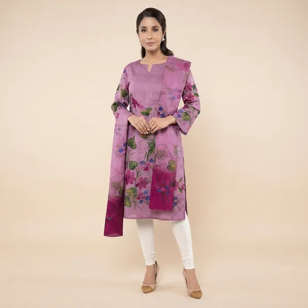 Pink_Cotton_Premium_And_Elegant_Kurta_With_Dupatta_For_Women
