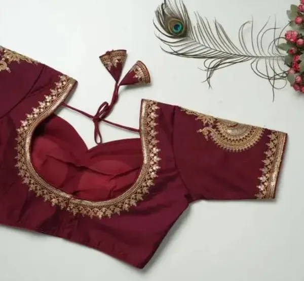 Maroon_Embroidered_Saree_Blouse_With_Golden_Border_Work