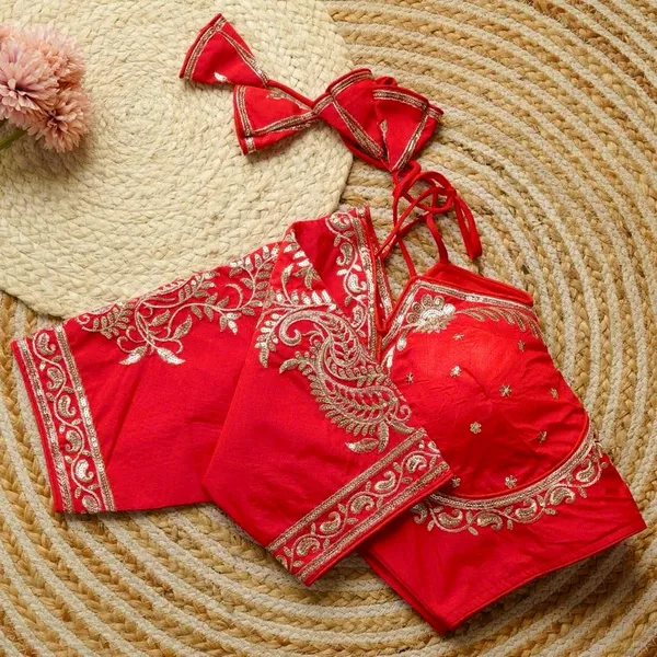 Red_Embroidered_Saree_Blouse_With_Lace-Up_Back_Design