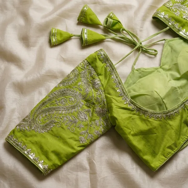 Lime_Green_Embroidered_Padded_Bra_And_Panty_Set