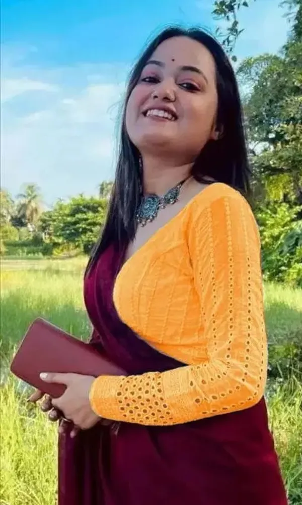 Yellow_Shrug_With_Maroon_Dress_-_Ethnic_&_Casual_Wear_Combo