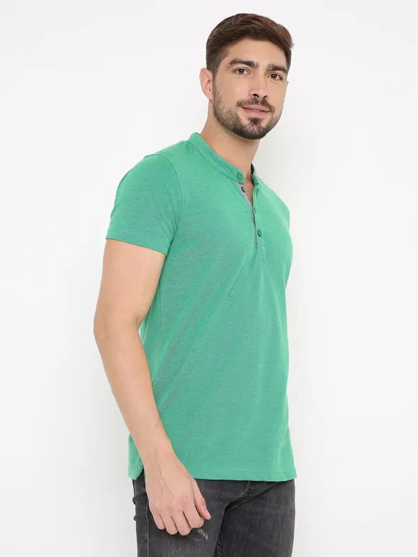 GREEN_HENLEY_TSHIRT