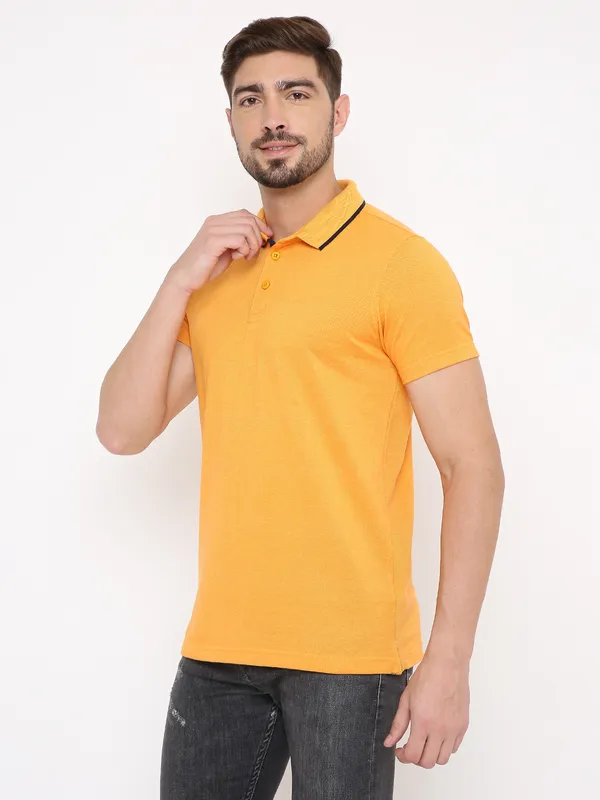 YELLOW_POLO_TSHIRT