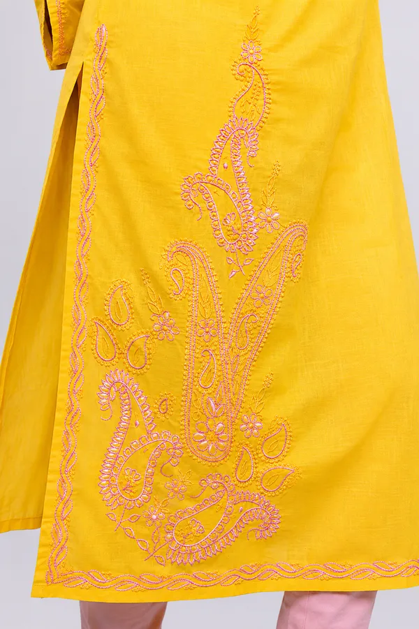 Mango_Yellow_Mulmul_Kurti_With_Paisley_chikankari_motif