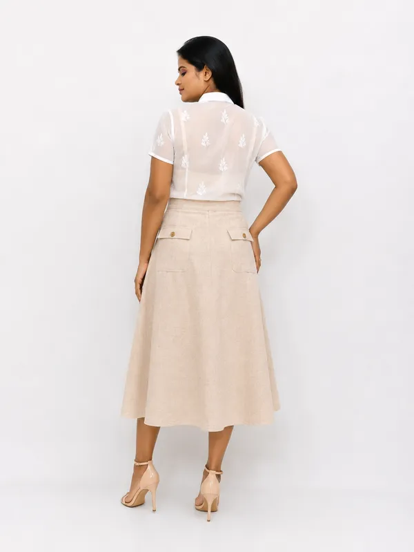 Delicate_chikankari__on_sheer_gorgette_blouse
