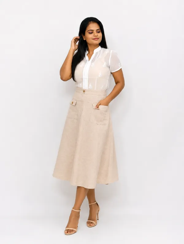Delicate_chikankari__on_sheer_gorgette_blouse