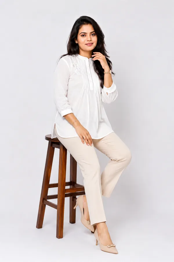 White__mandarian_collar_mul_Cotton_chikankari_top_with_jaali__Design