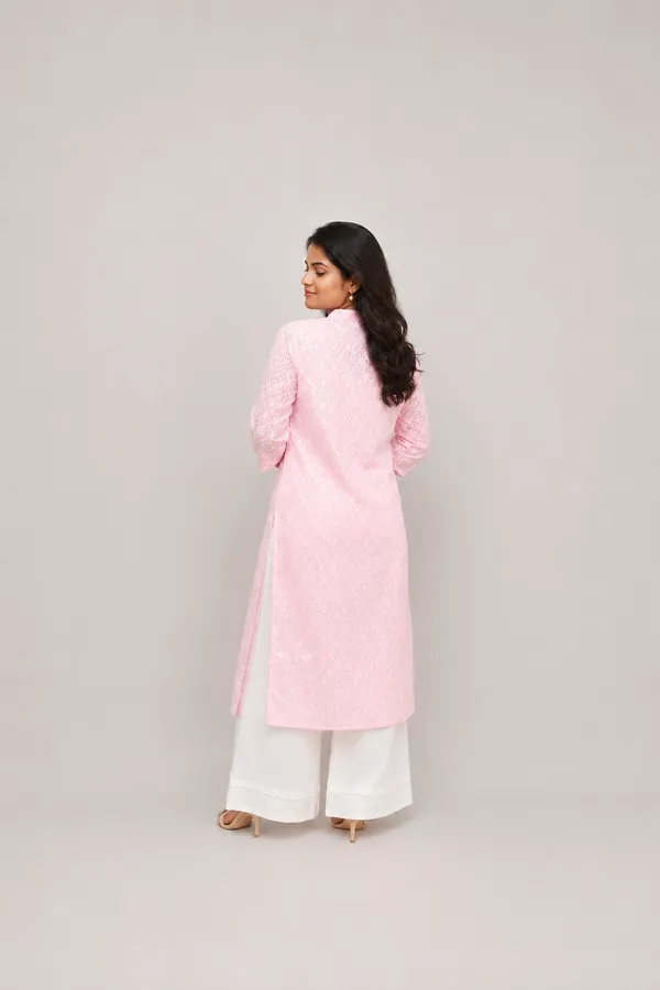 Chic_and_elegant_pink_Brasso_Cotton_Kurti_With__minimal__Chikankari_Bird_Motif