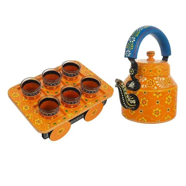 Aluminum_Tea_Kettle_With_Glasses_And_Wooden_Tray