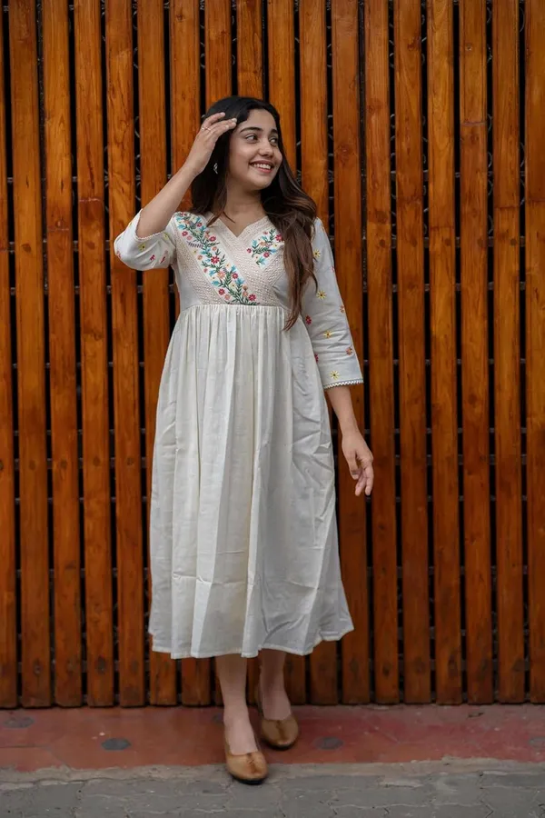 Women_S_Cotton_Embroidered_Anarkali_Gown