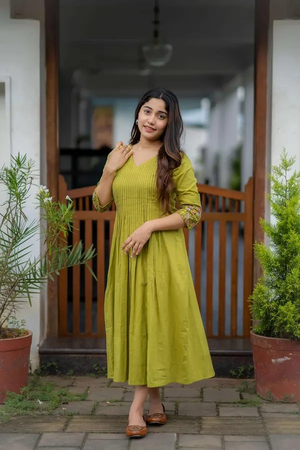 Women_S_Cotton_Anarkali_Gown