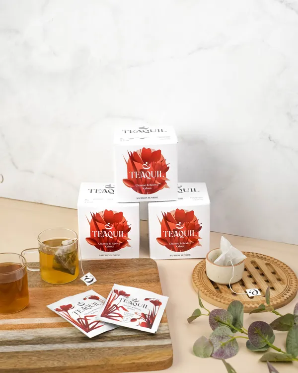 Rose_Hibiscus_Tulsi_Calming_Floral_Tea_&_Saffron_Kahwa_Green_Tea_Spiced_Infusion_(Pack_of_2)