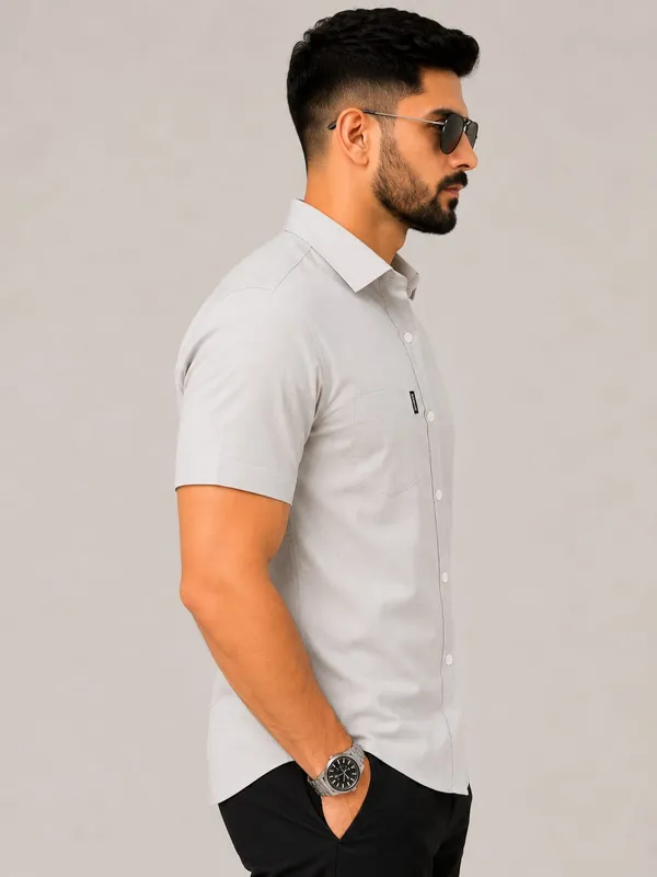 Drexo_Men's_Cotton_Oxford_Half_Sleeve_Solid_Casual_Shirt