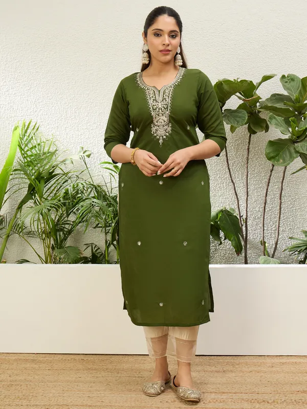 Rani_Embroidred_Kurta_Sets_with_Sequins_Work_Women_Suits