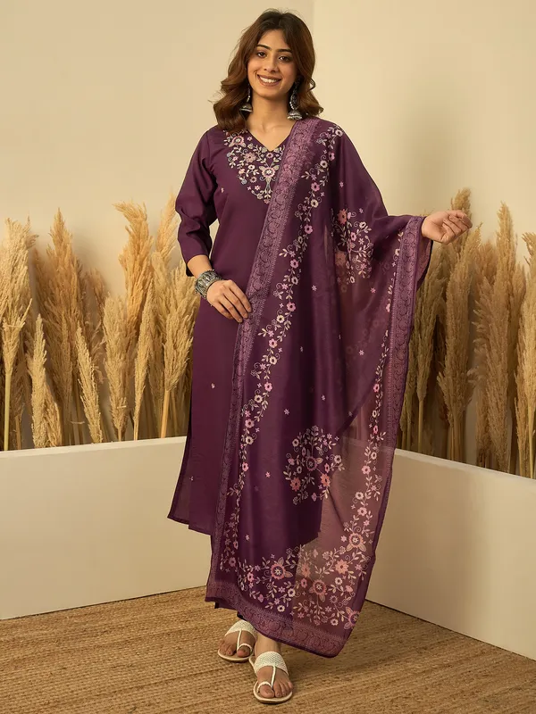 Rust_Embroidred_Kurta_Sets_with_Sequins_Work_Women_Suits