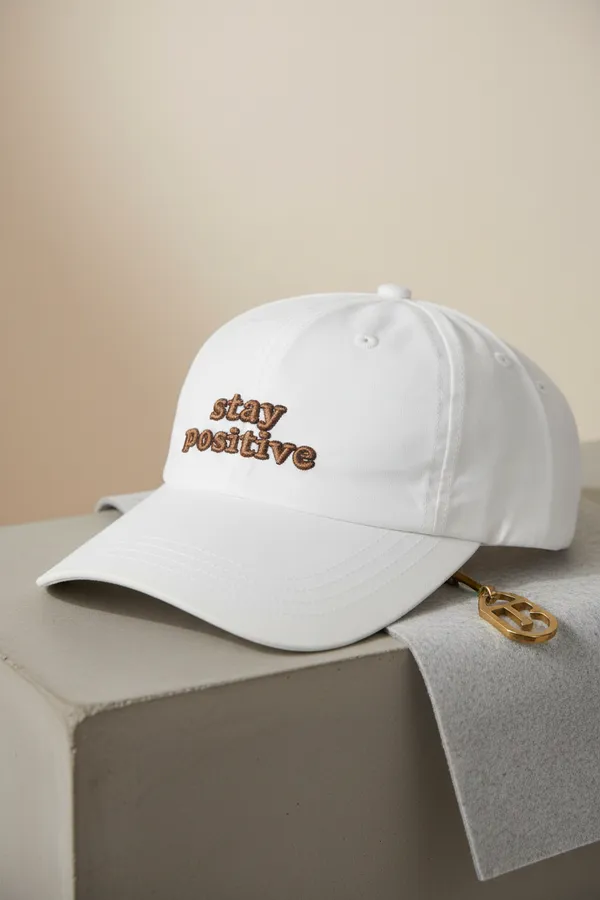 White_Cotton_Baseball_Cap_Embroidered_For_Unisex
