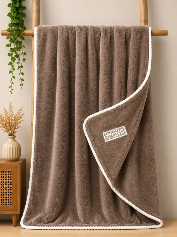 Premium_Ultra_Soft_Coral_Fleece_Towel