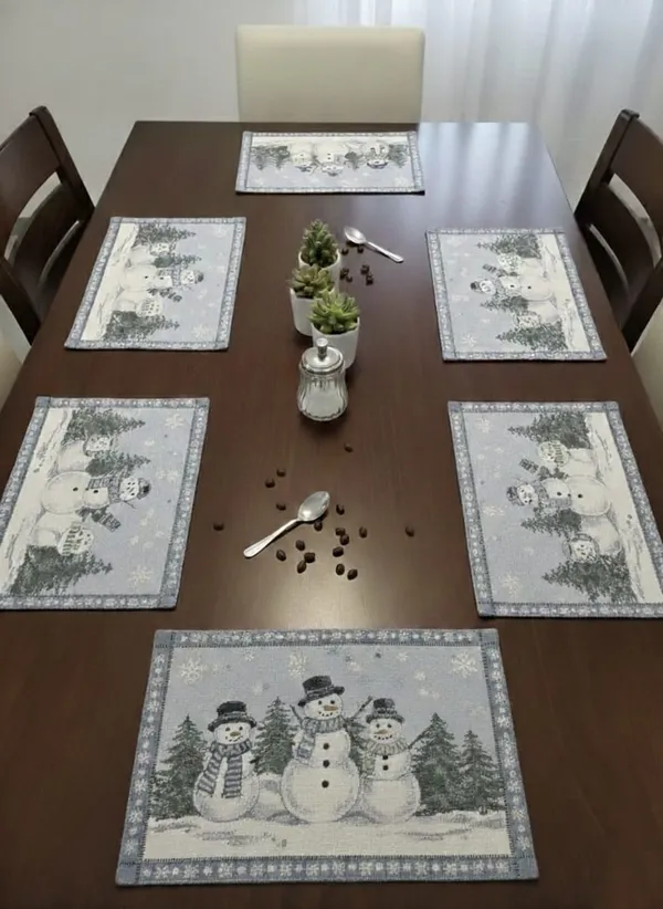 Pack_Of_6_Winter_Snowman_Christmas_Tapestry_7D_Placemats