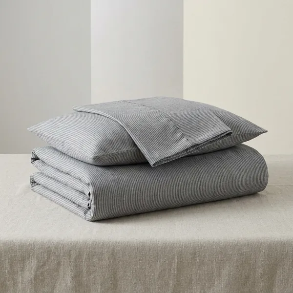 Grey_Striped_Fitted_Bedsheet_Set_With_2_Pillow_Covers