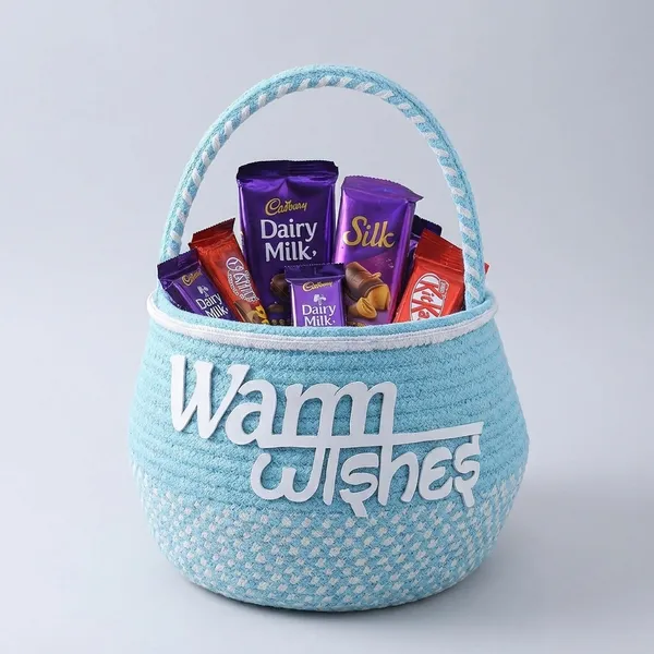 Warm_Wishes_Gifting_Hamper_Jute_Basket_With_Chocolates