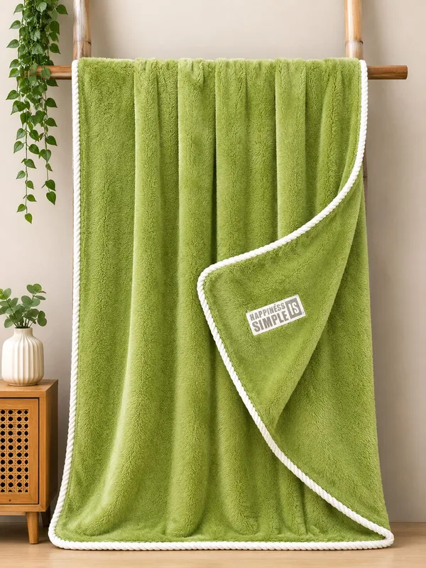 Premium_Ultra_Soft_Coral_Fleece_Towel