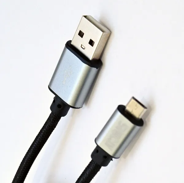 Atomas_Dt-_Ap822_V8_Usb_Cable_2.4A_Fast_Charging_Cable_With_Plastic_Braided_Design